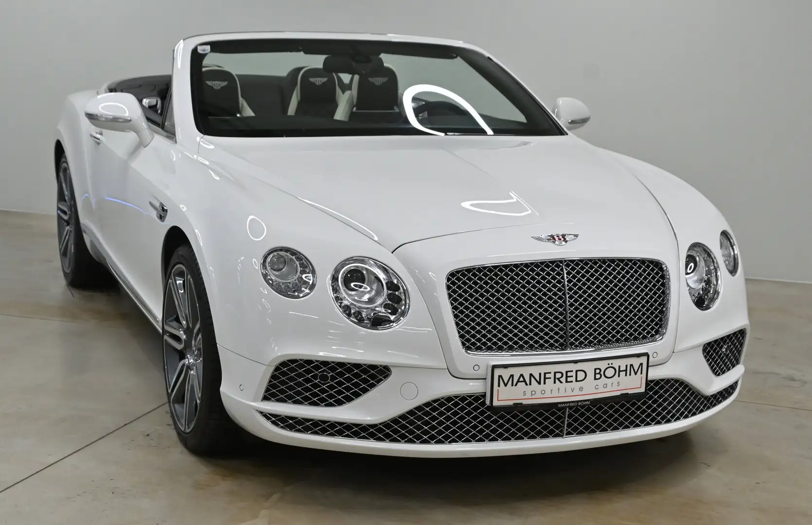 Bentley Continental Continental GT V8 Cabrio Weiß - 2
