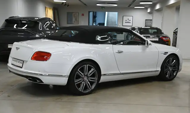 Bentley Continental Continental GT V8 Cabrio Ansicht 3
