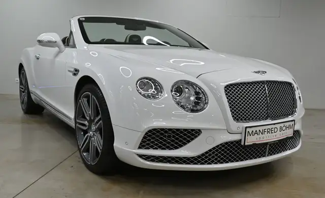 Bentley Continental Continental GT V8 Cabrio Ansicht 11