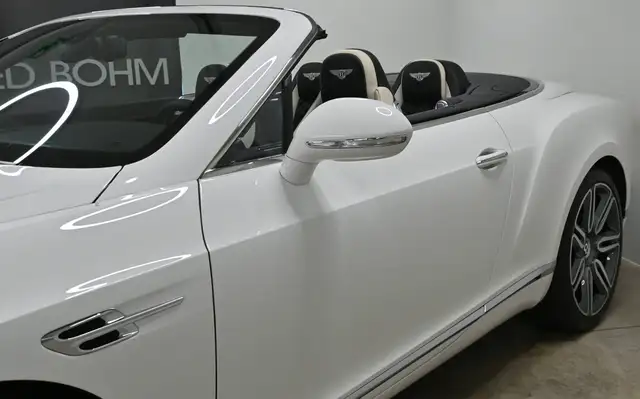 Bentley Continental Continental GT V8 Cabrio Ansicht 16