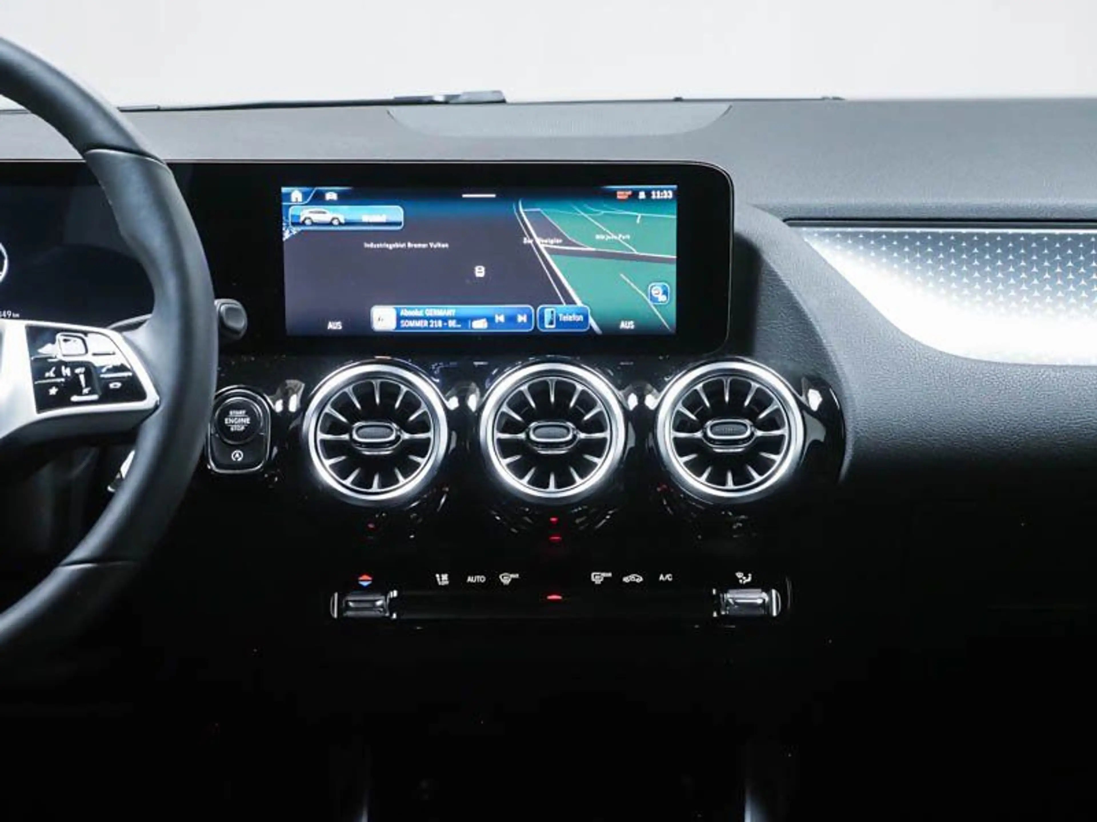 Mercedes-Benz GLA 180 Progressive-Adv.-Plus/AHK/360Kamera/LED — photo 7