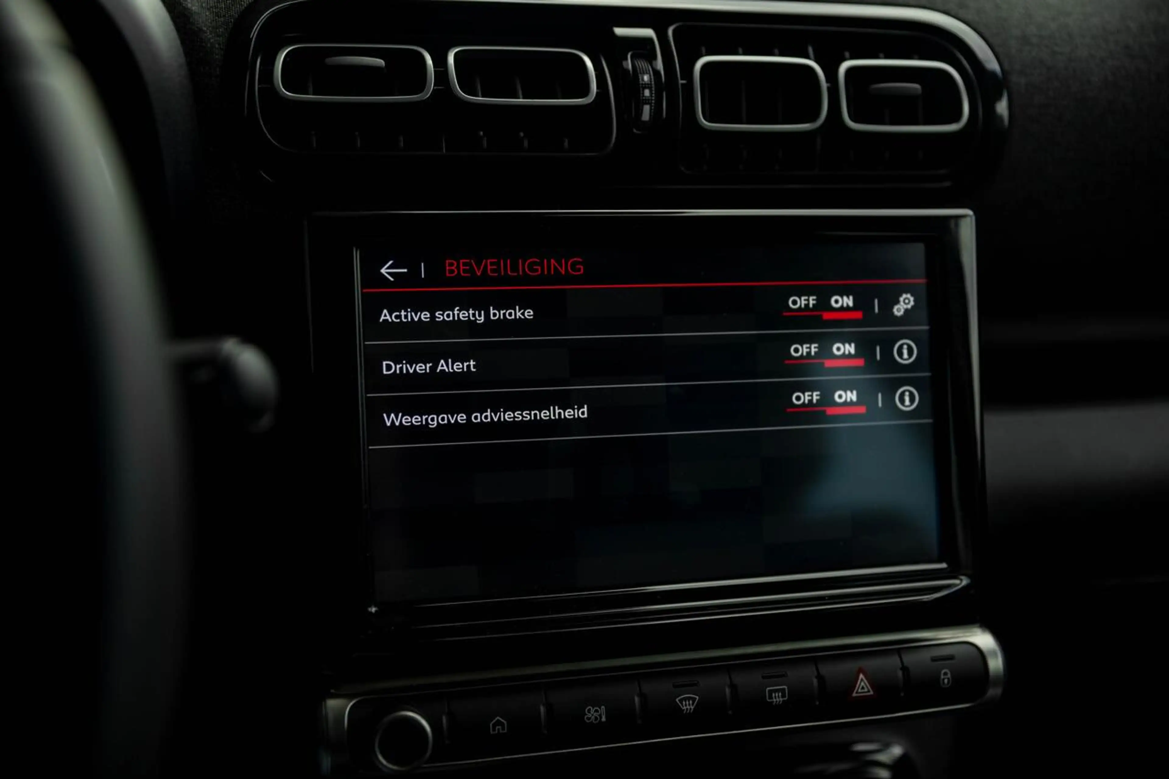 Citroen C3 Aircross 110 PK MT | MAX | Camera | Navi | Airco | HUD |... — photo 10
