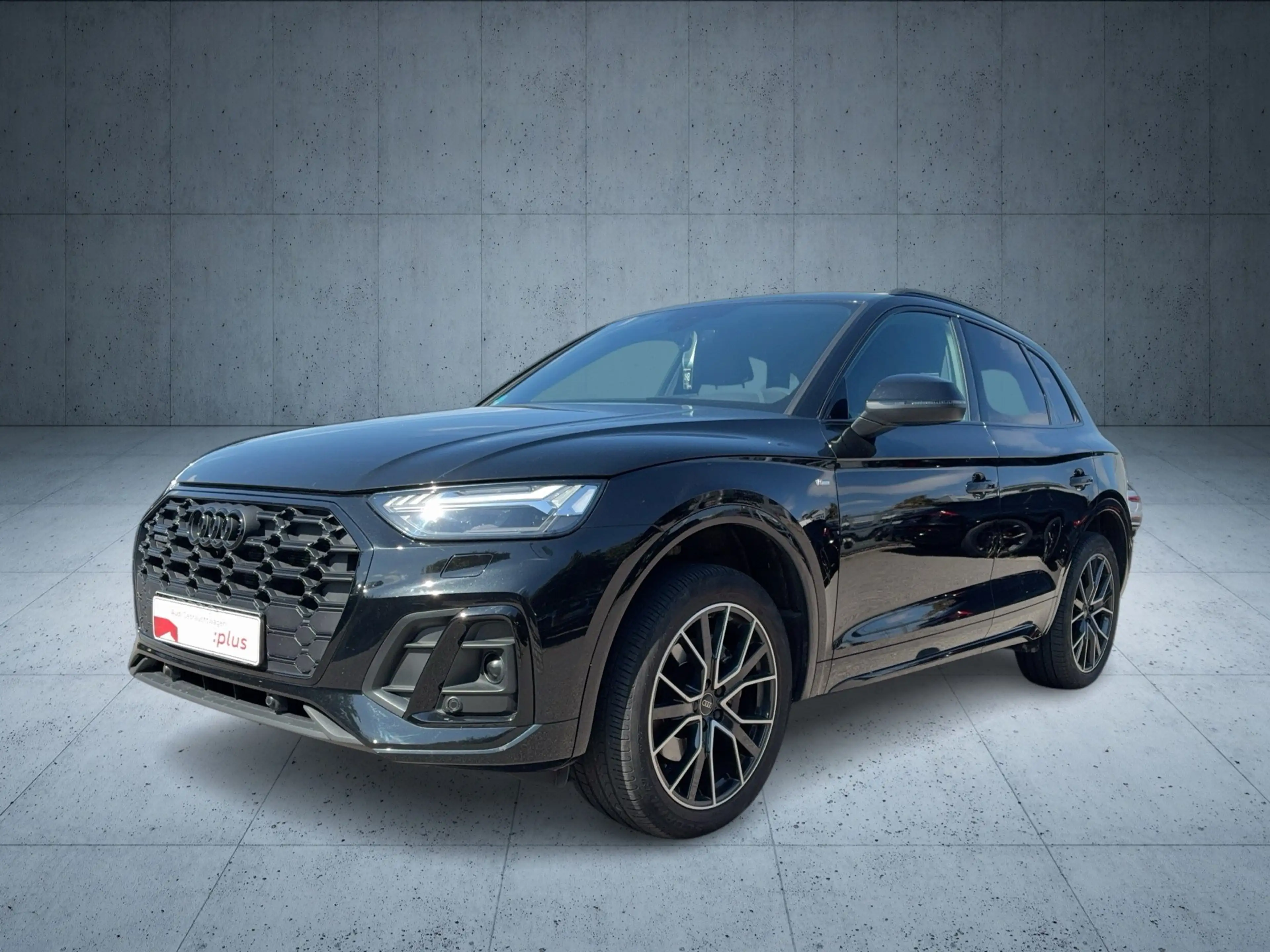 Audi Q5 SUV S line S line 40 TDI quattro 150(204)  S troni — photo 2