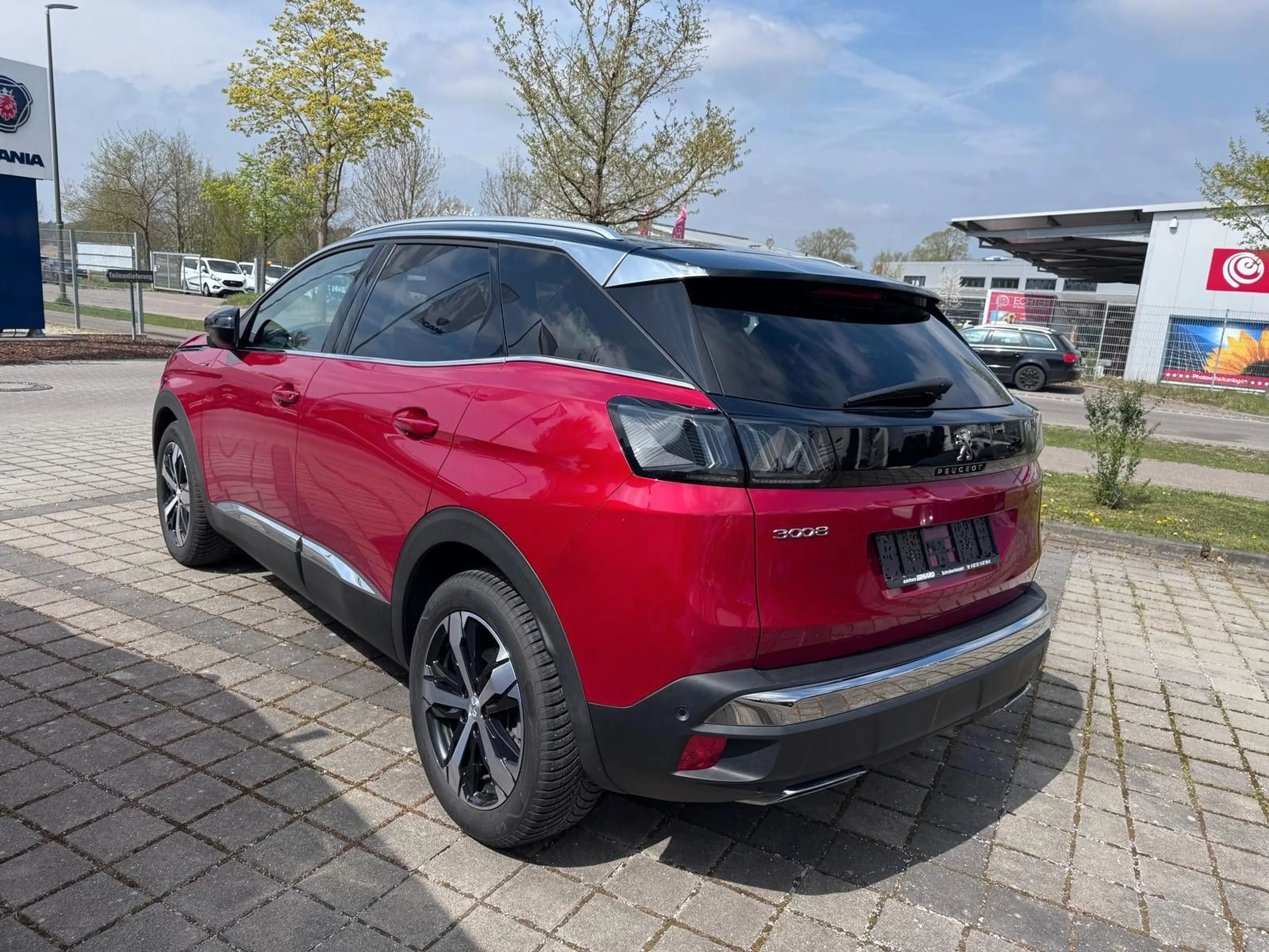Peugeot 3008 GT 130 EAT8 + Kamera + Navi + SHZ + AHK — photo 4