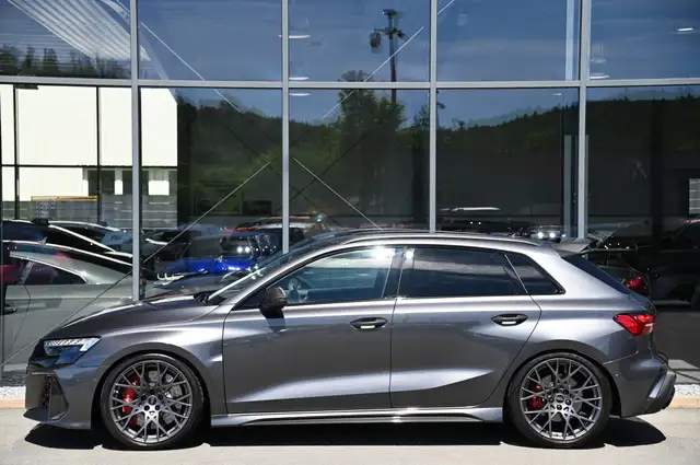 Audi RS3 view 6