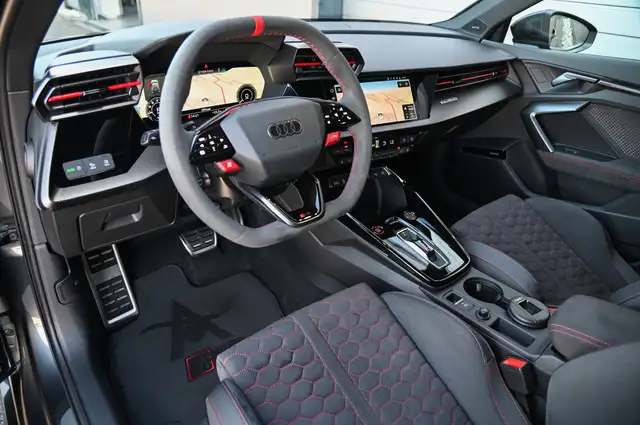 Audi RS3 view 9