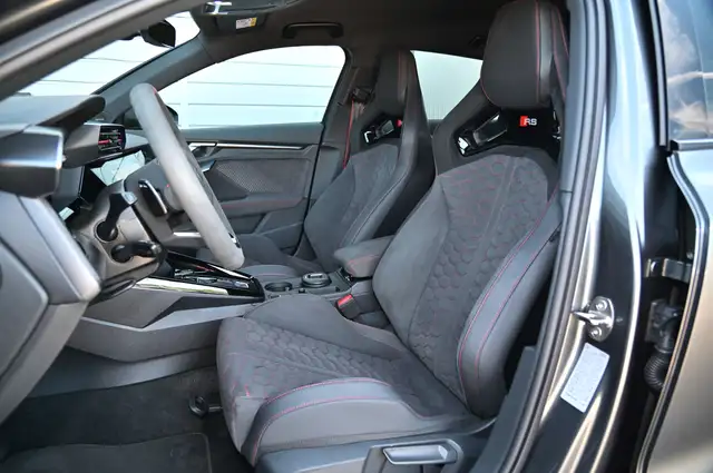 Audi RS3 view 12