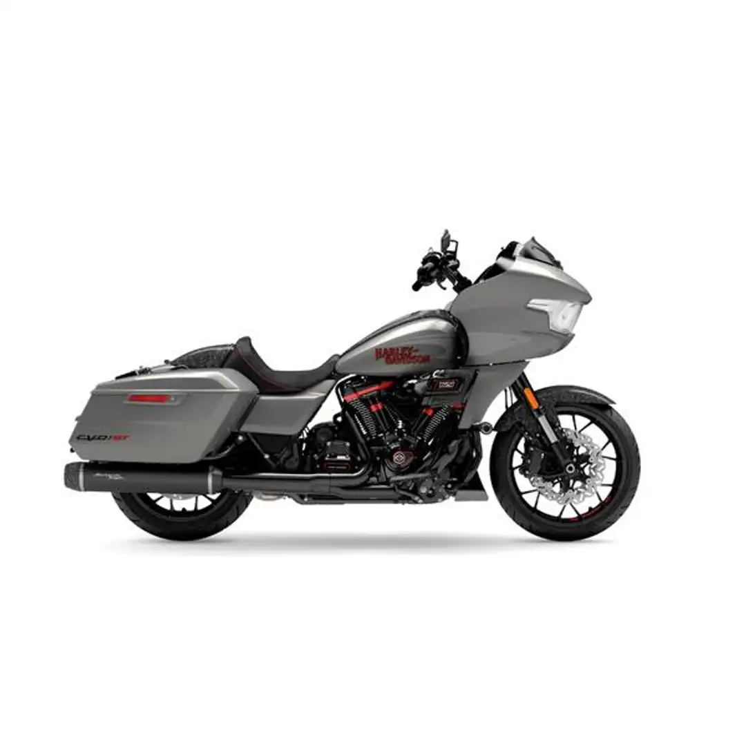 Harley-Davidson Road Glide FLTRXSTSE CVO ST Stříbrná - 1