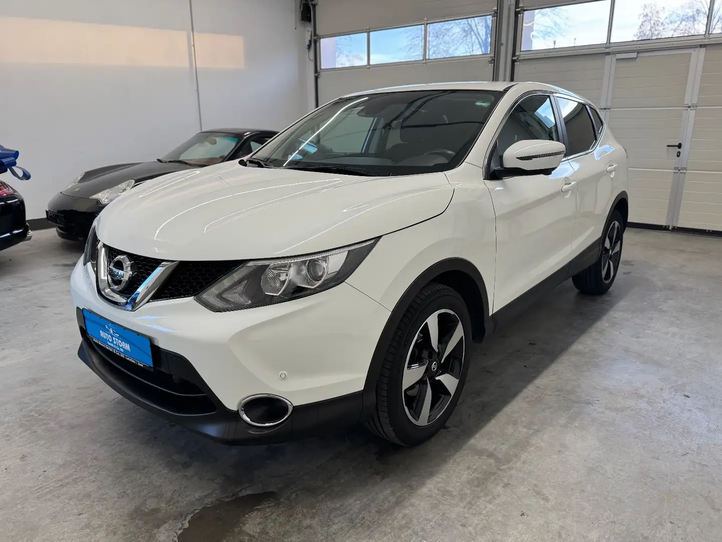Nissan Qashqai 1.2 DIG-T N-Connecta *NAVI *Tempo *2xKlima *360°Ka Weiß - 1