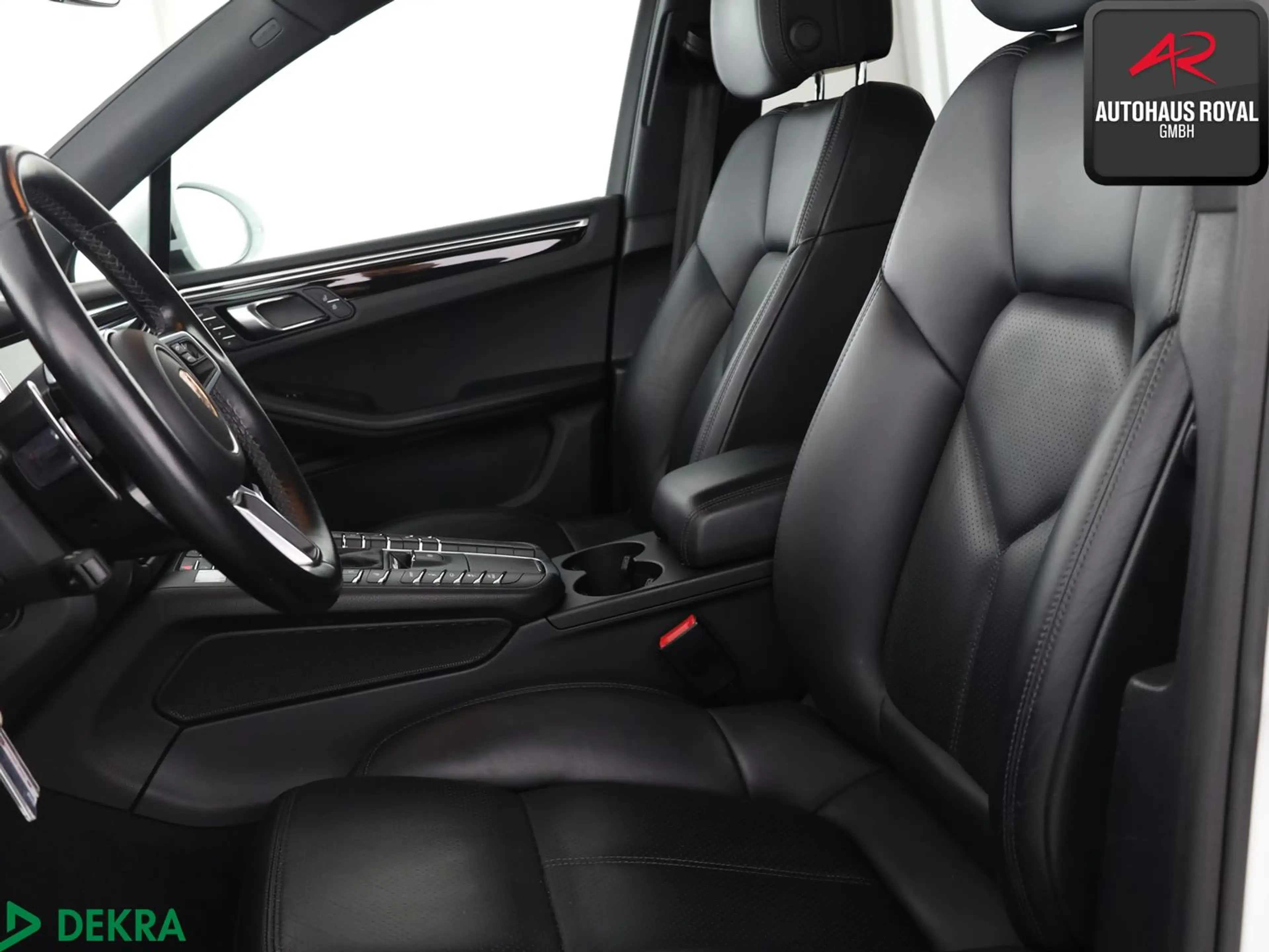 Porsche Macan SPORT-CHRONO LUFTFEDER,STANDHEIZ,MEMORY,SH — photo 10