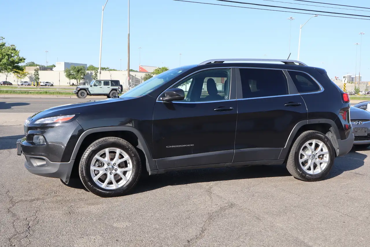 Jeep Cherokee снимка Jeep Cherokee