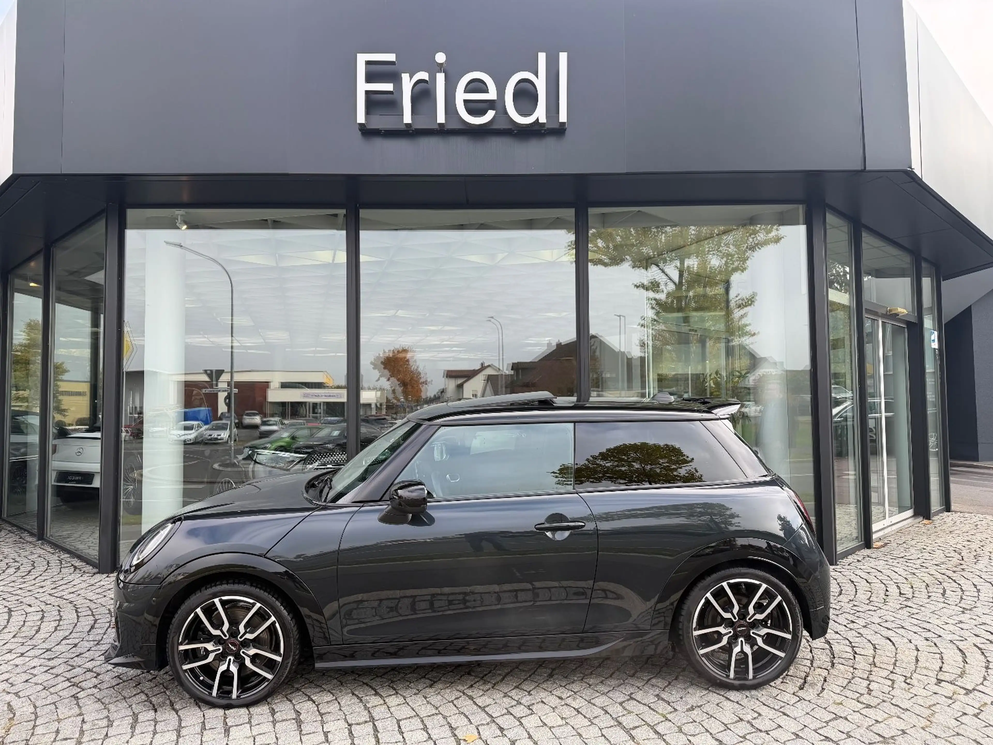 MINI Cooper S JCW - Trim, LED, Pano, HuD, DCC