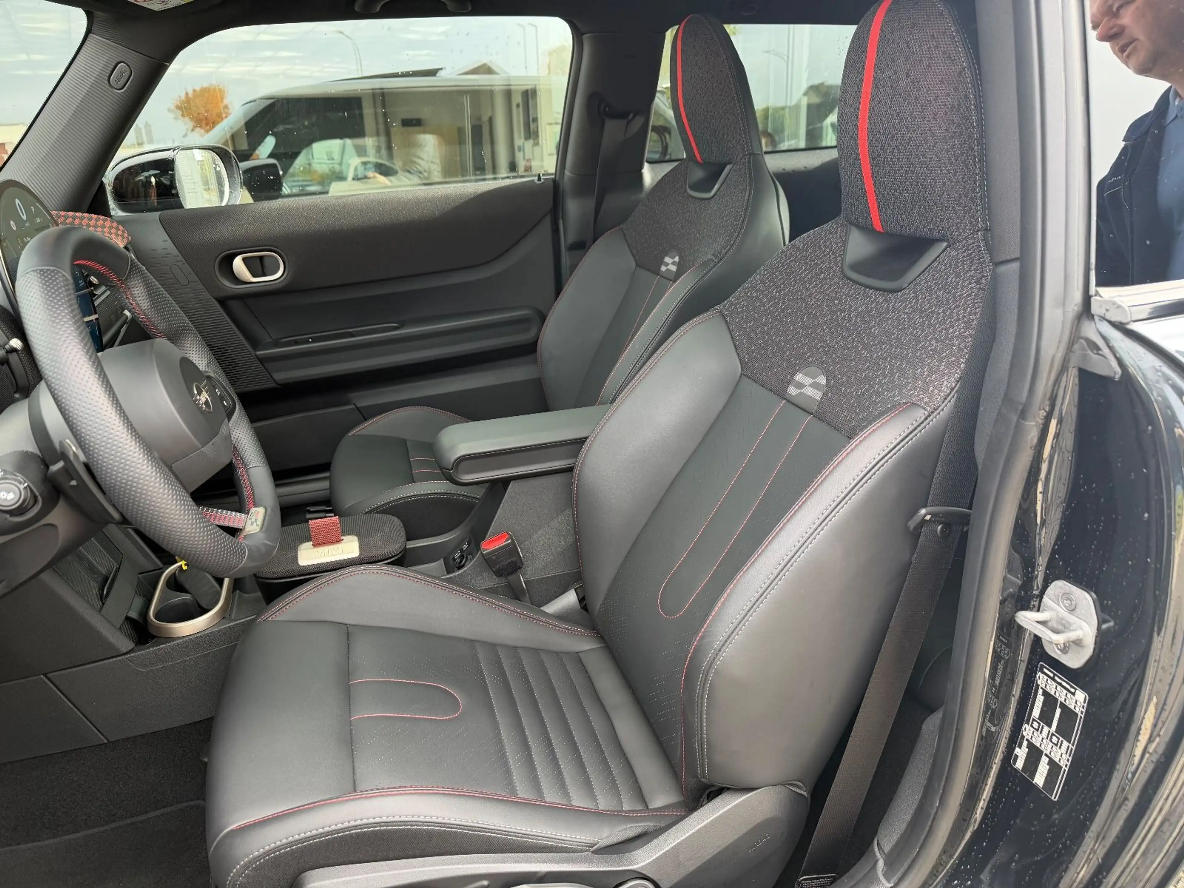 MINI Cooper S JCW - Trim, LED, Pano, HuD, DCC — photo 10