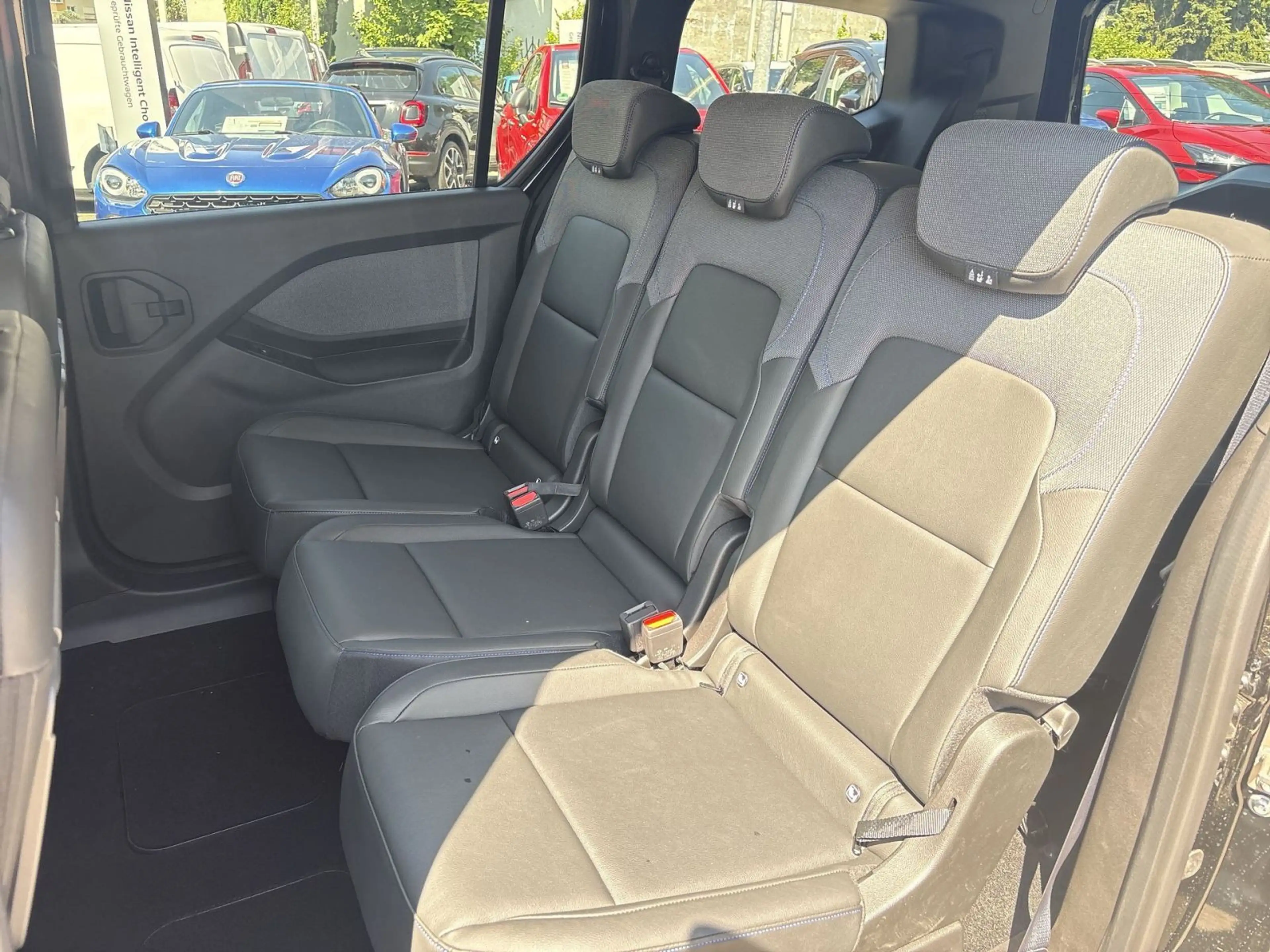 Nissan Townstar Klimaaut.|Kamera|PDC|NAVI|SHZ|CarPlay — photo 13