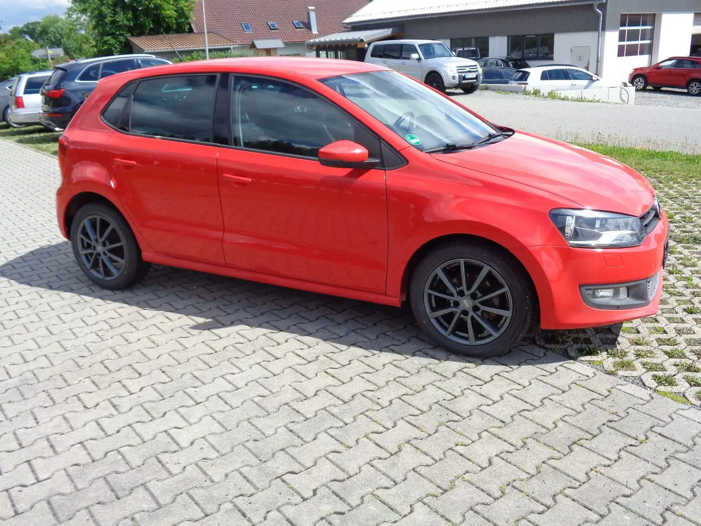 Volkswagen Polo V Comfortline Rouge - 1