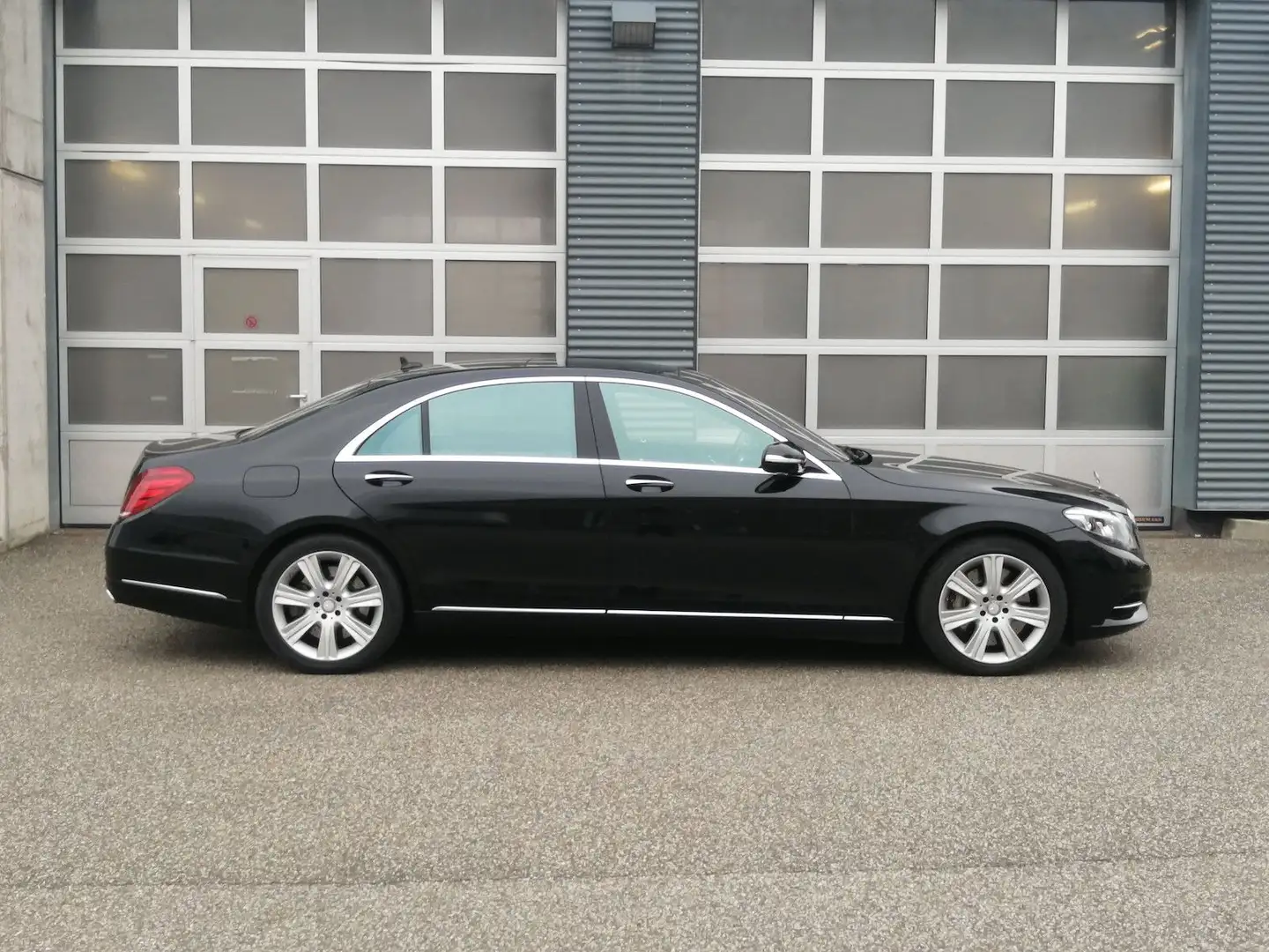 Mercedes-Benz S 600 S-Klasse Lim. Lang Exklusive-Chauffeur-360 Noir - 2
