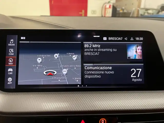BMW 1 Series view 13