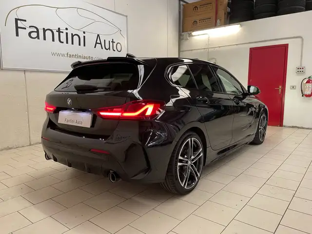 BMW 1 Series view 3