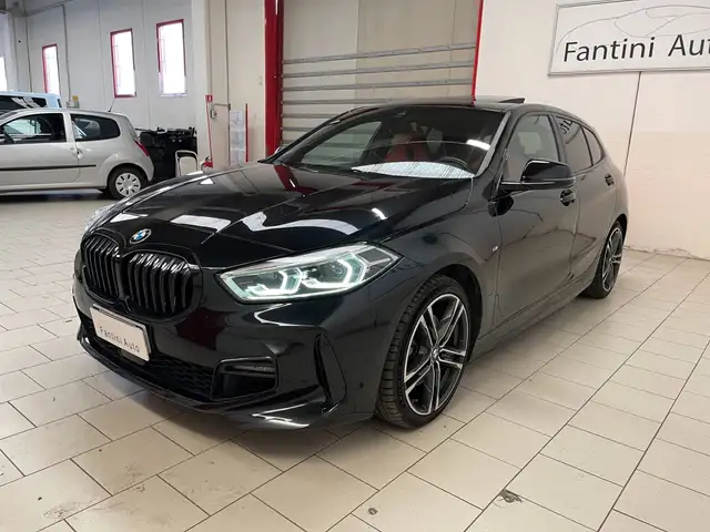 BMW 1 Series view 6