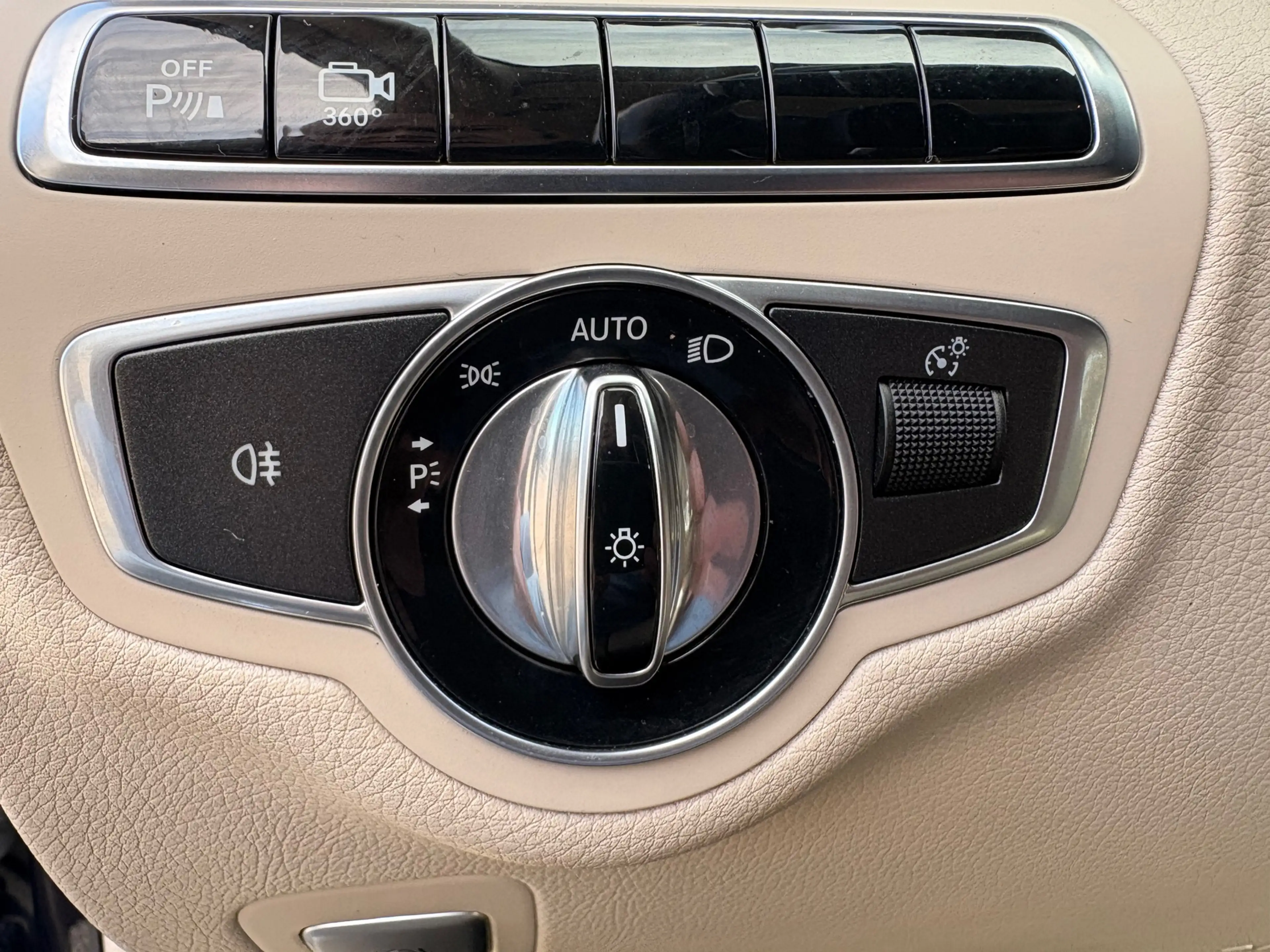 Mercedes-Benz C 350 Estate e Lease Edition — photo 14