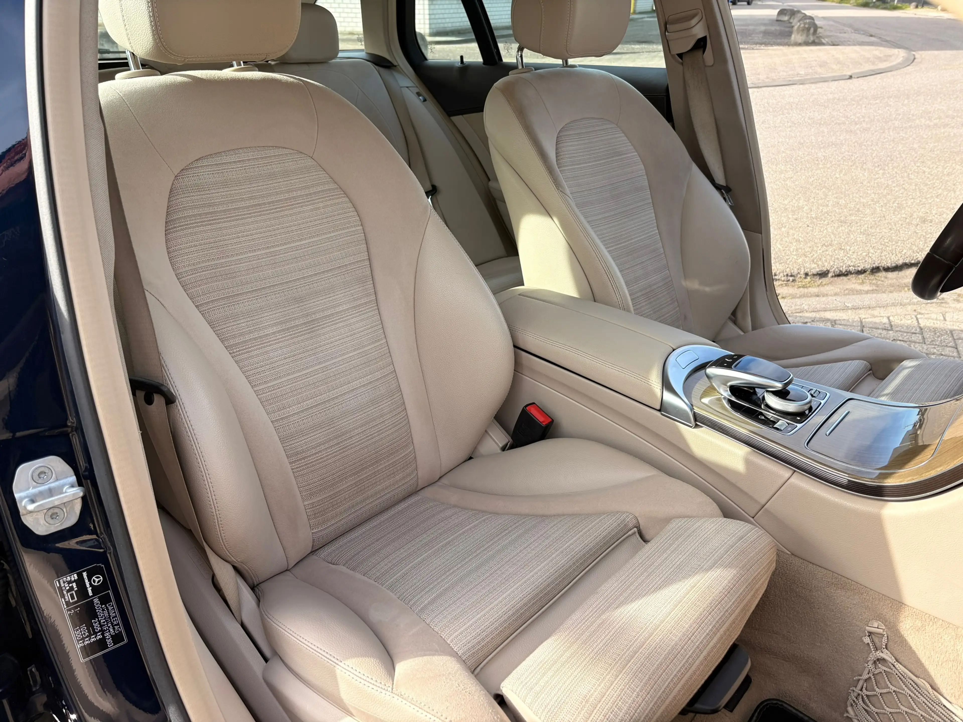 Mercedes-Benz C 350 Estate e Lease Edition — photo 11