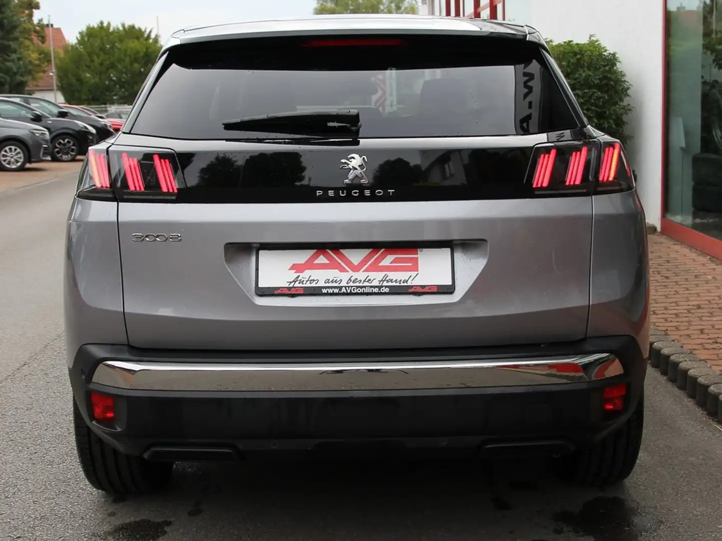 Peugeot 3008 Allure Pack AdapTemp 18Z Keyl NAV Sunset CAM Grau - 2