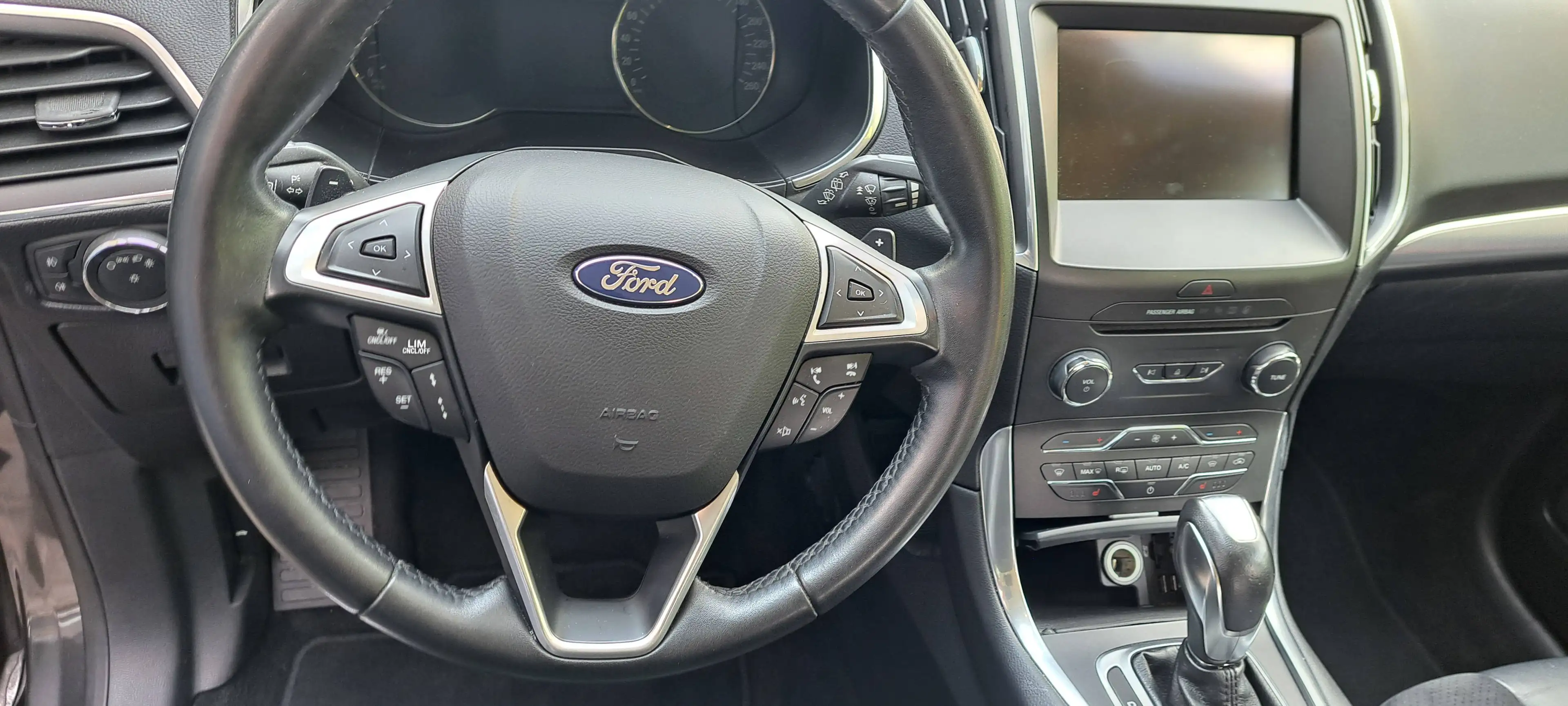 Ford S-Max Titanium, Automatic, — photo 6