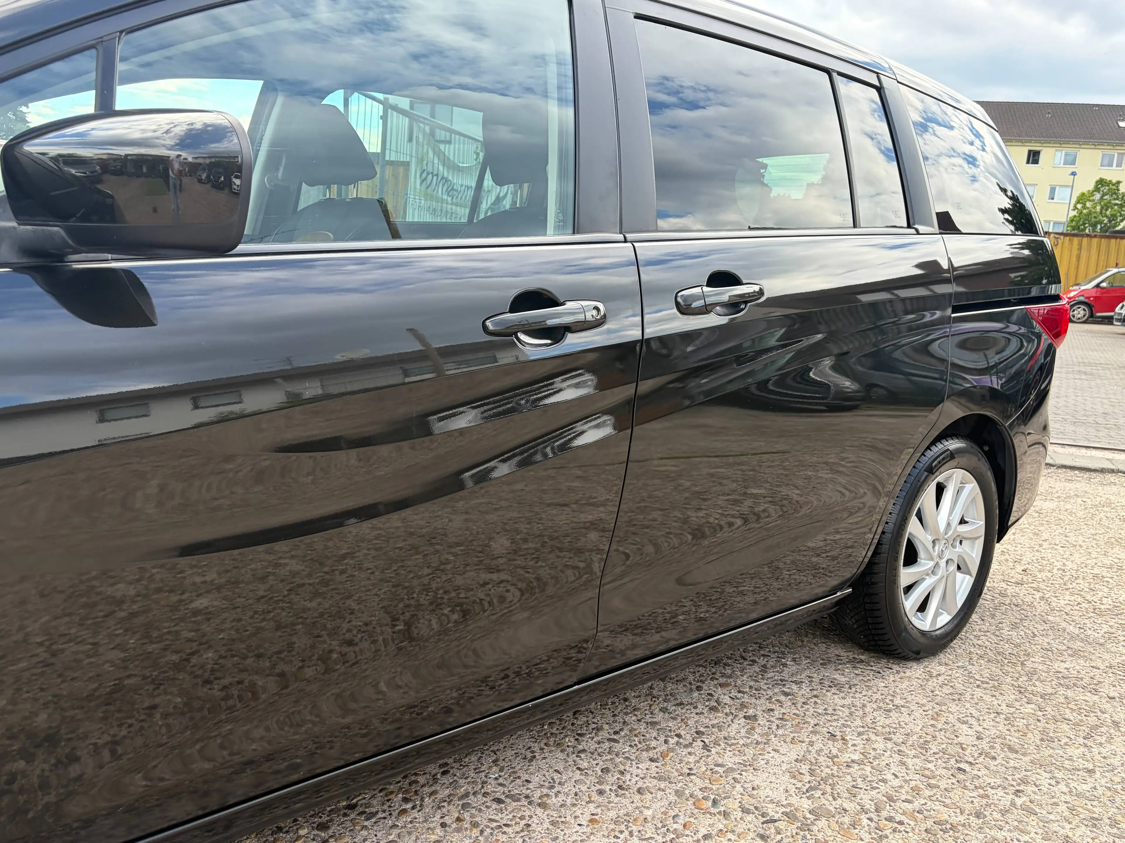 Mazda 5 Center-Line*Automatik*7.Sitze*SHZ*Temp.*HU/AU Neu*Klima*AUX*Bluetooth — photo 4