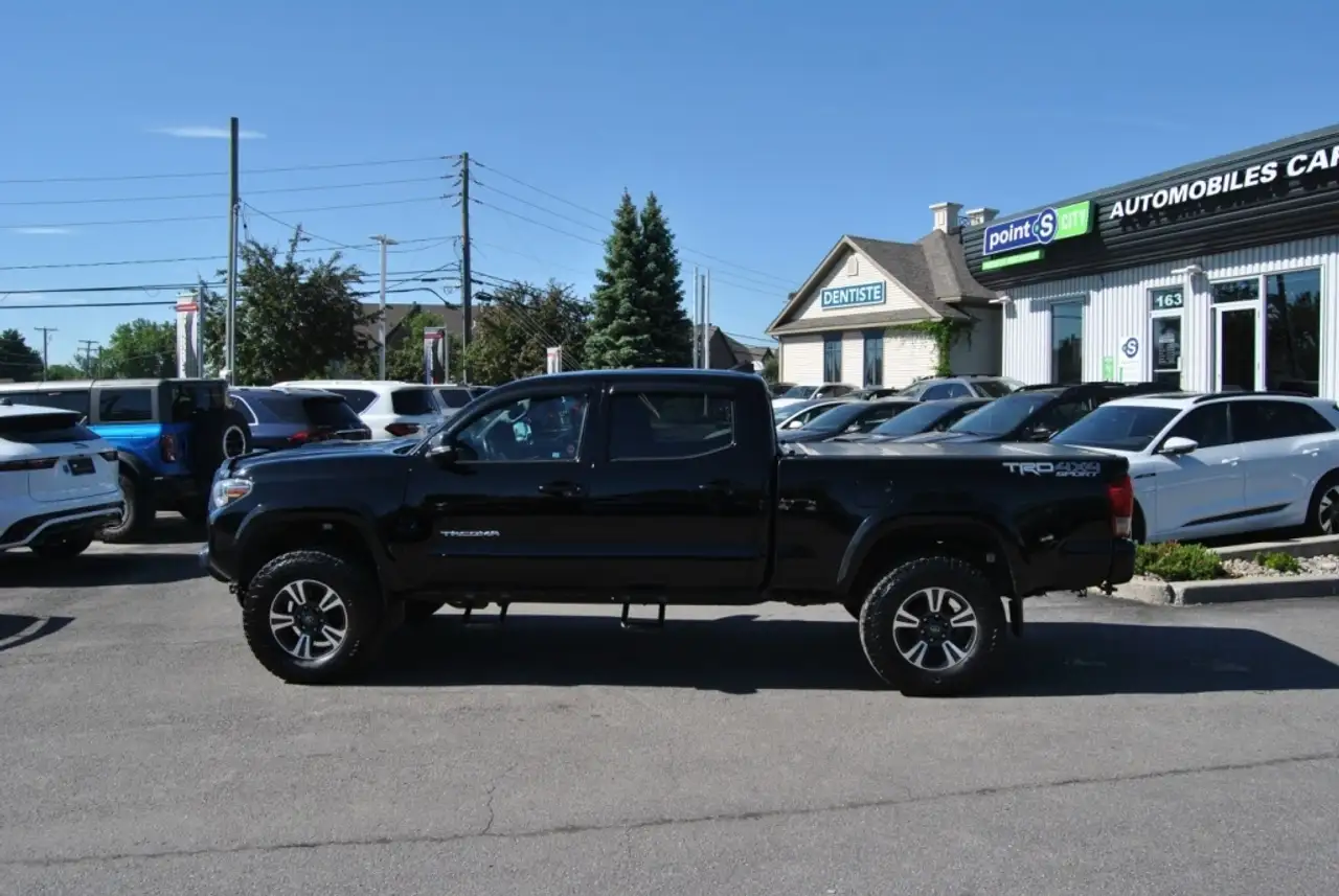 Toyota Tacoma снимка Toyota Tacoma