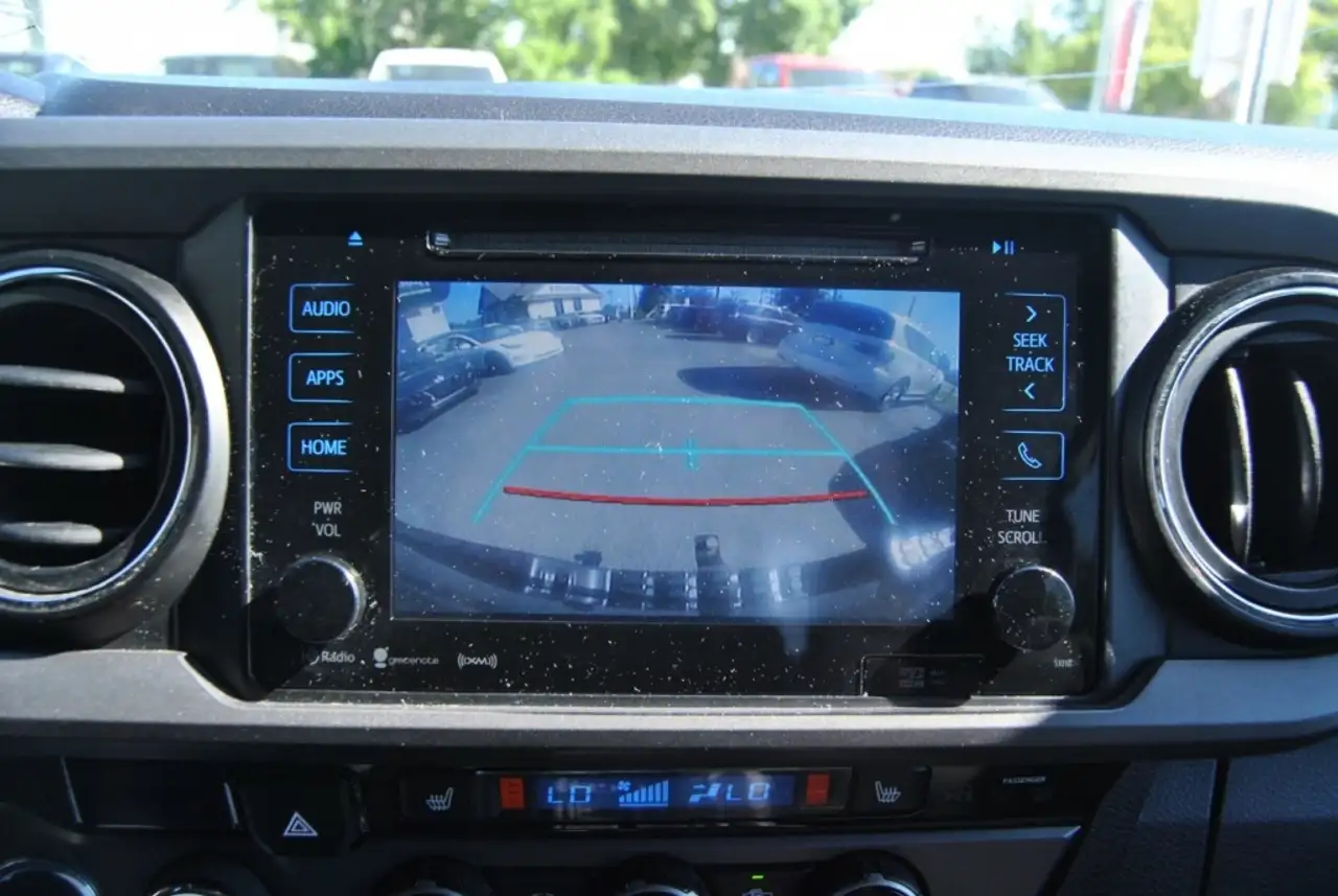 Toyota Tacoma снимка Toyota Tacoma