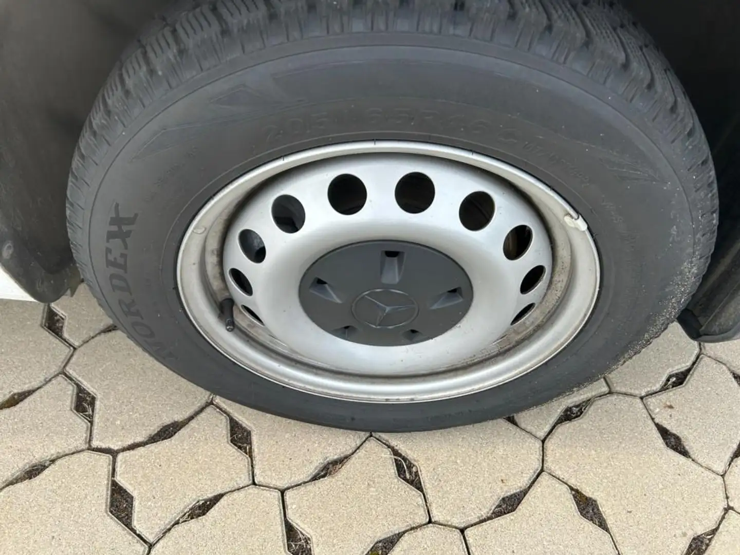 Mercedes-Benz Vito 116 CDI Kasten Extralang 9GT+NAVI+KAMERA Weiß - 2