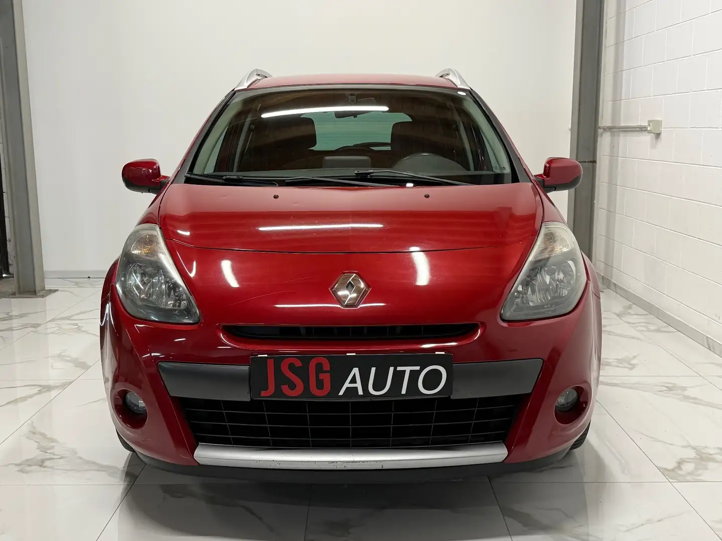 Renault Clio 1.2 16V SporTour Dynamique Rosso - 2