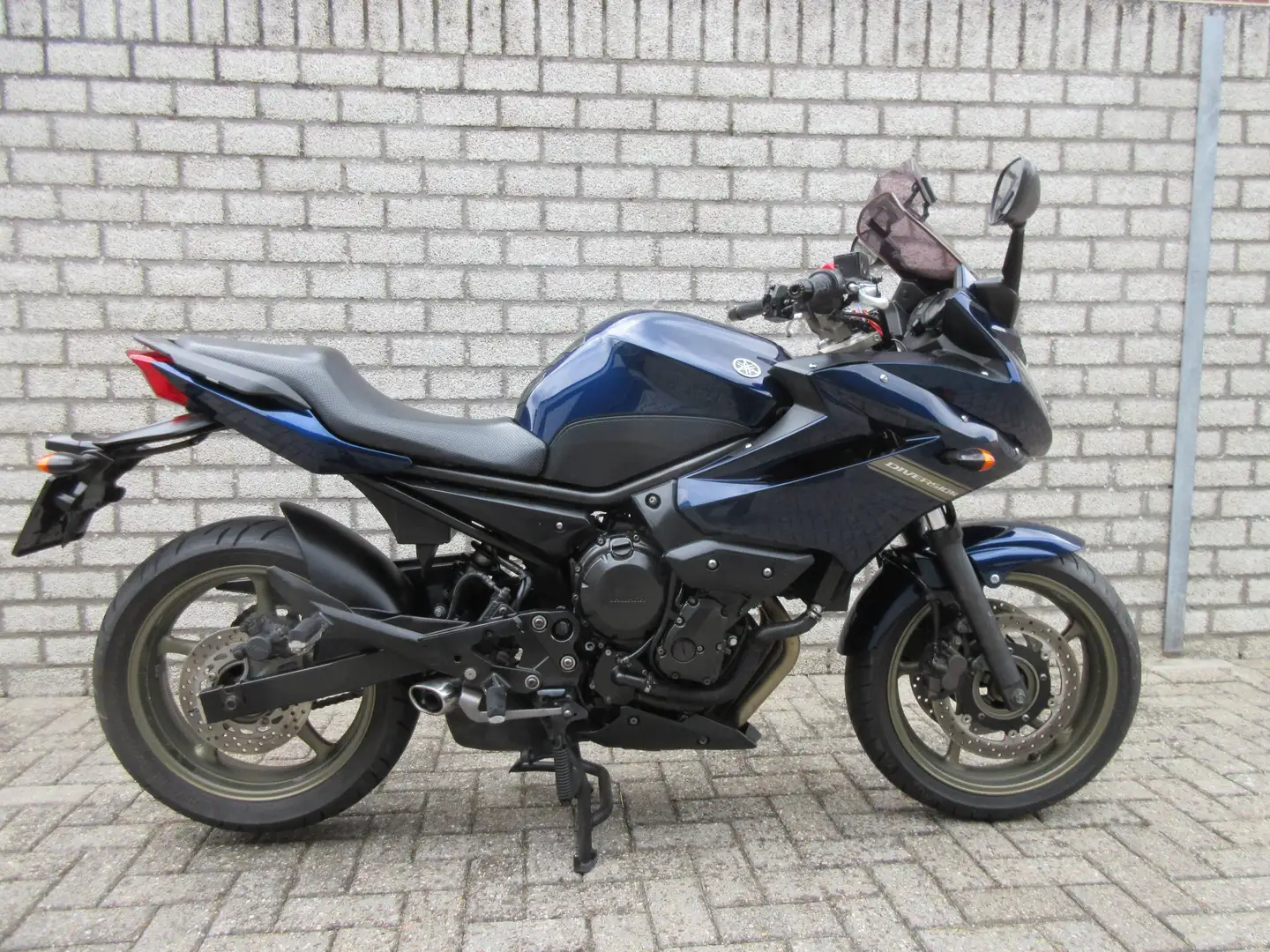 Yamaha XJ 6 Bleu - 2