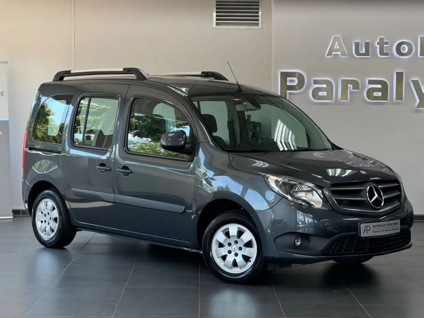 Mercedes-Benz Citan Kombi 111 CDI lang Grau - 1