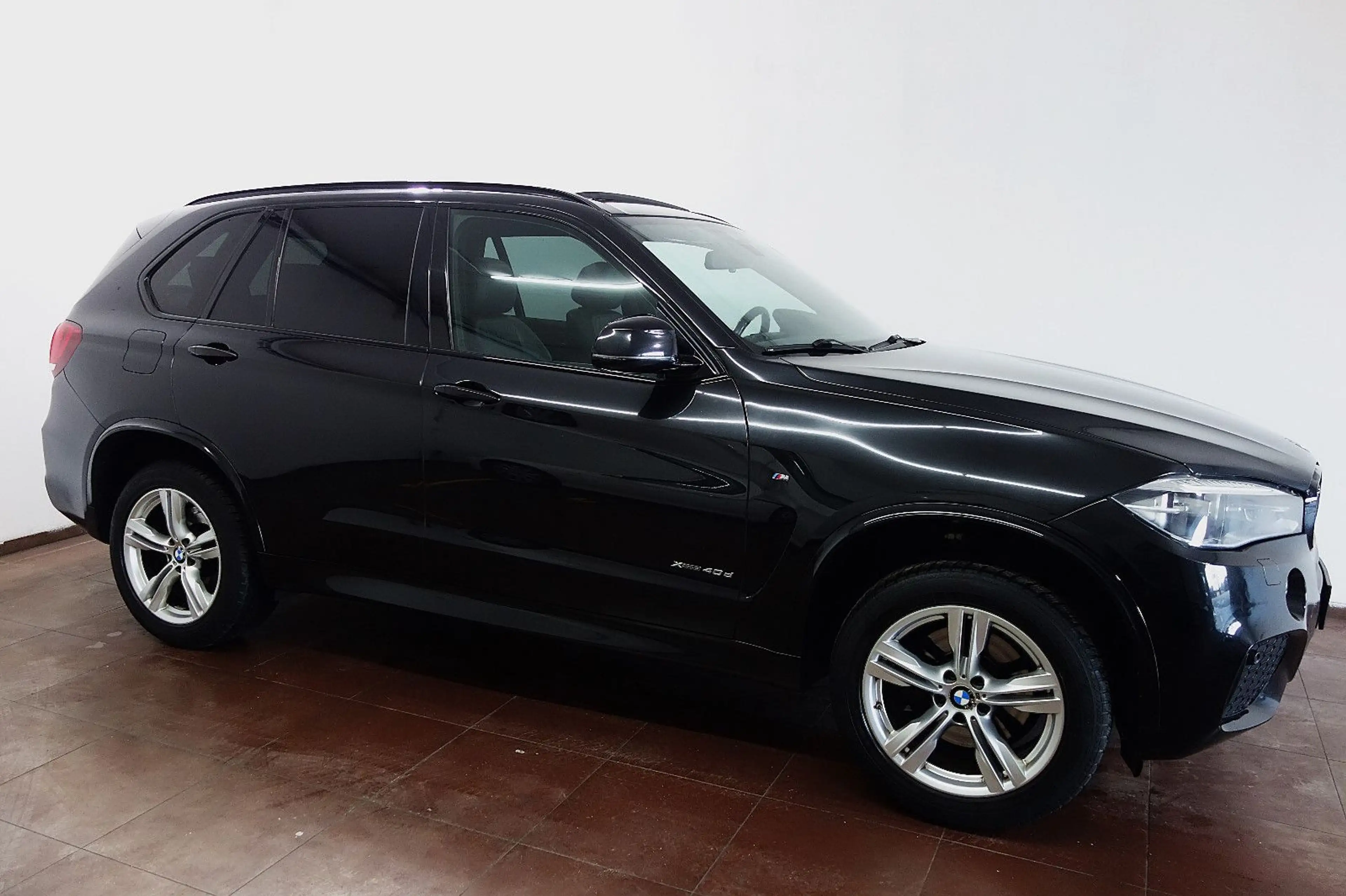 BMW X5 d xDrive M-Sportpaket Panorama/LED/7-Sitze/19 — photo 3