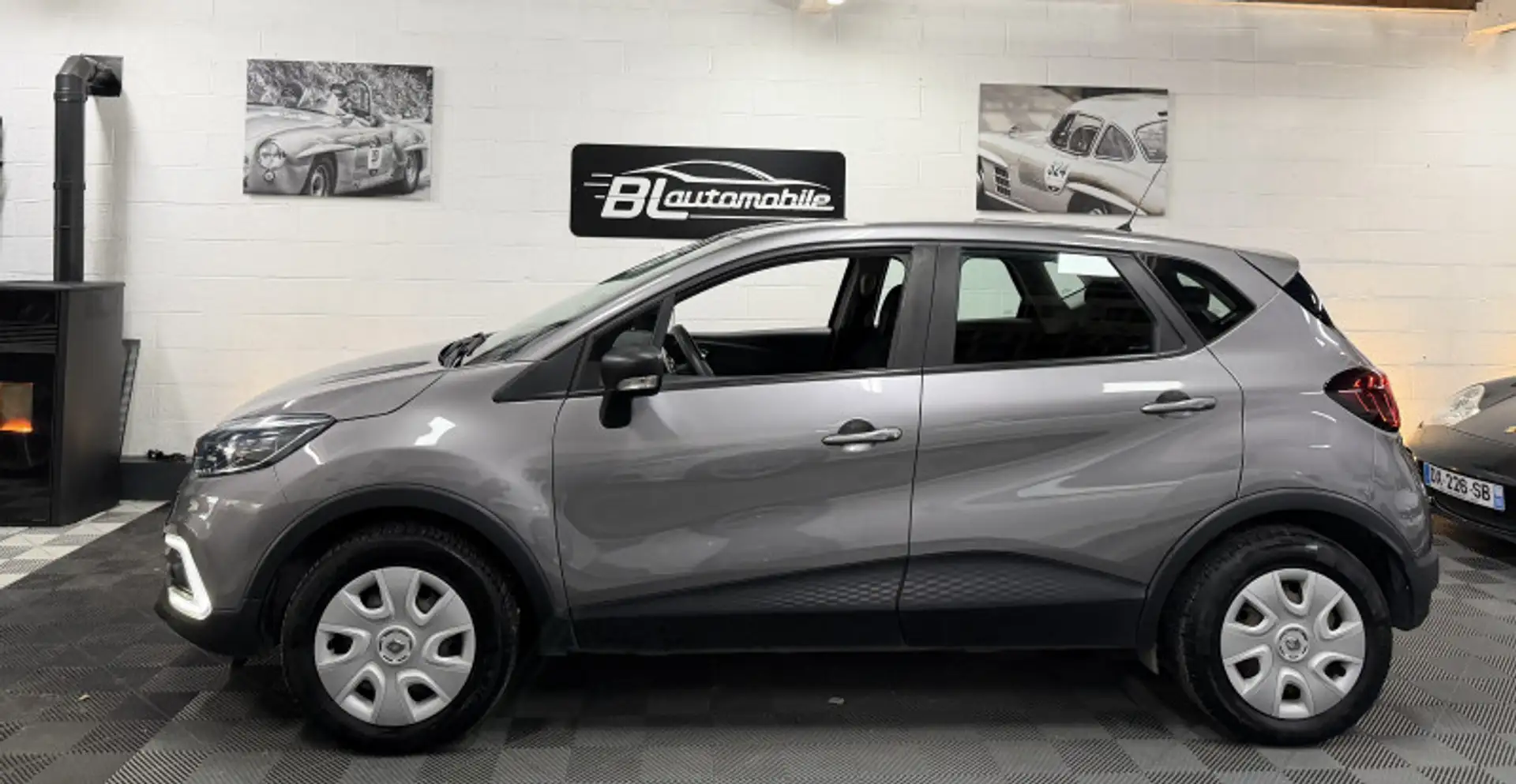 Renault Captur 0.9 TCE 90CH LIFE - 19 Gris - 2