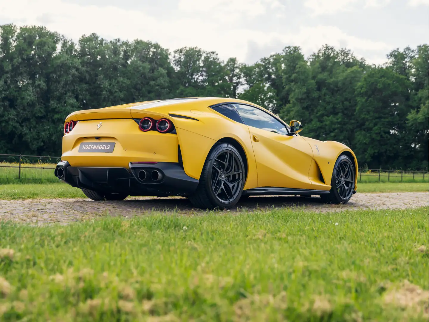 Ferrari 812 6.5 V12 Superfast, Giallo Opaco, Full Carbon, Atel Sárga - 2