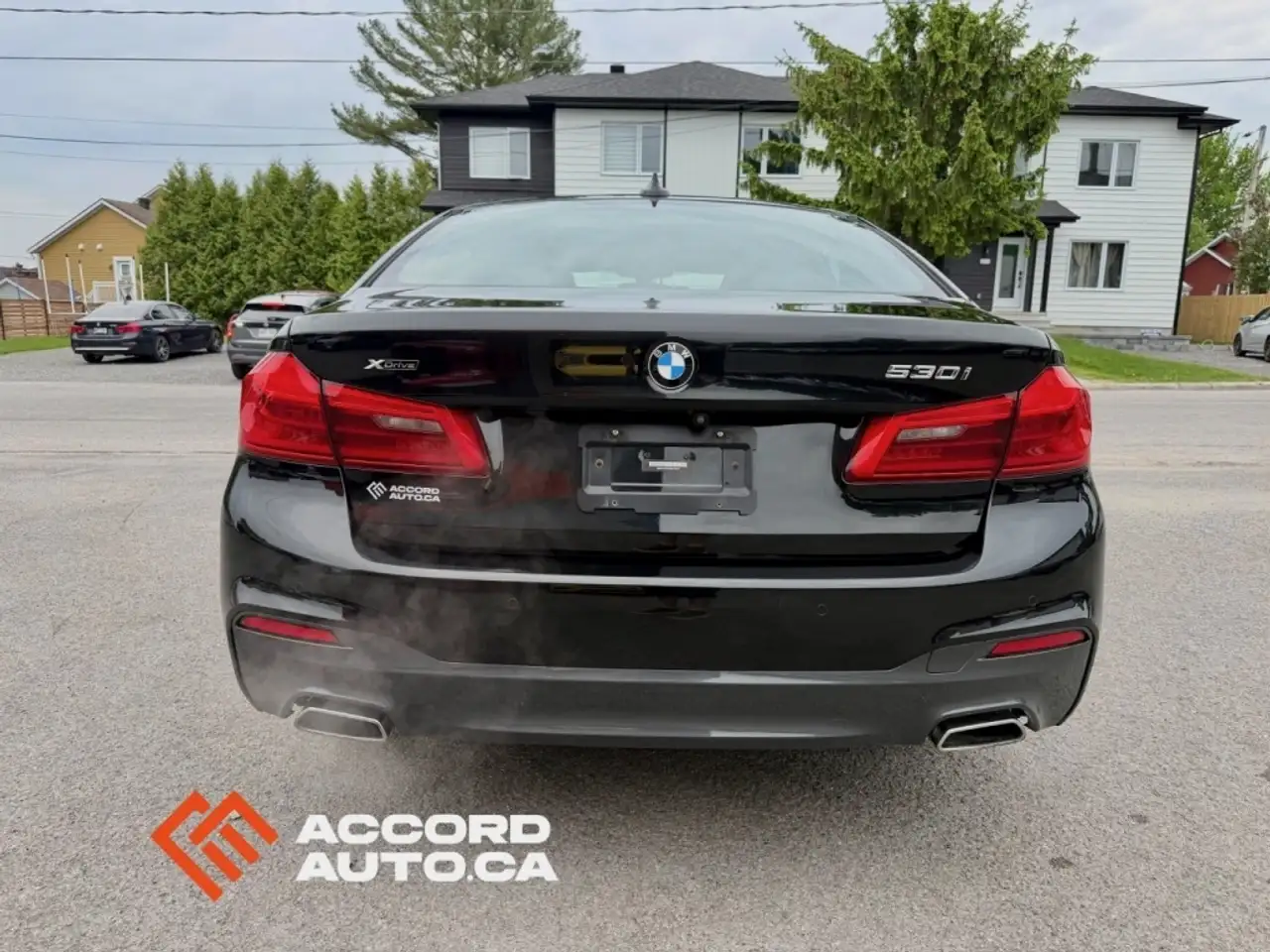BMW 5 Series снимка BMW 5 Series