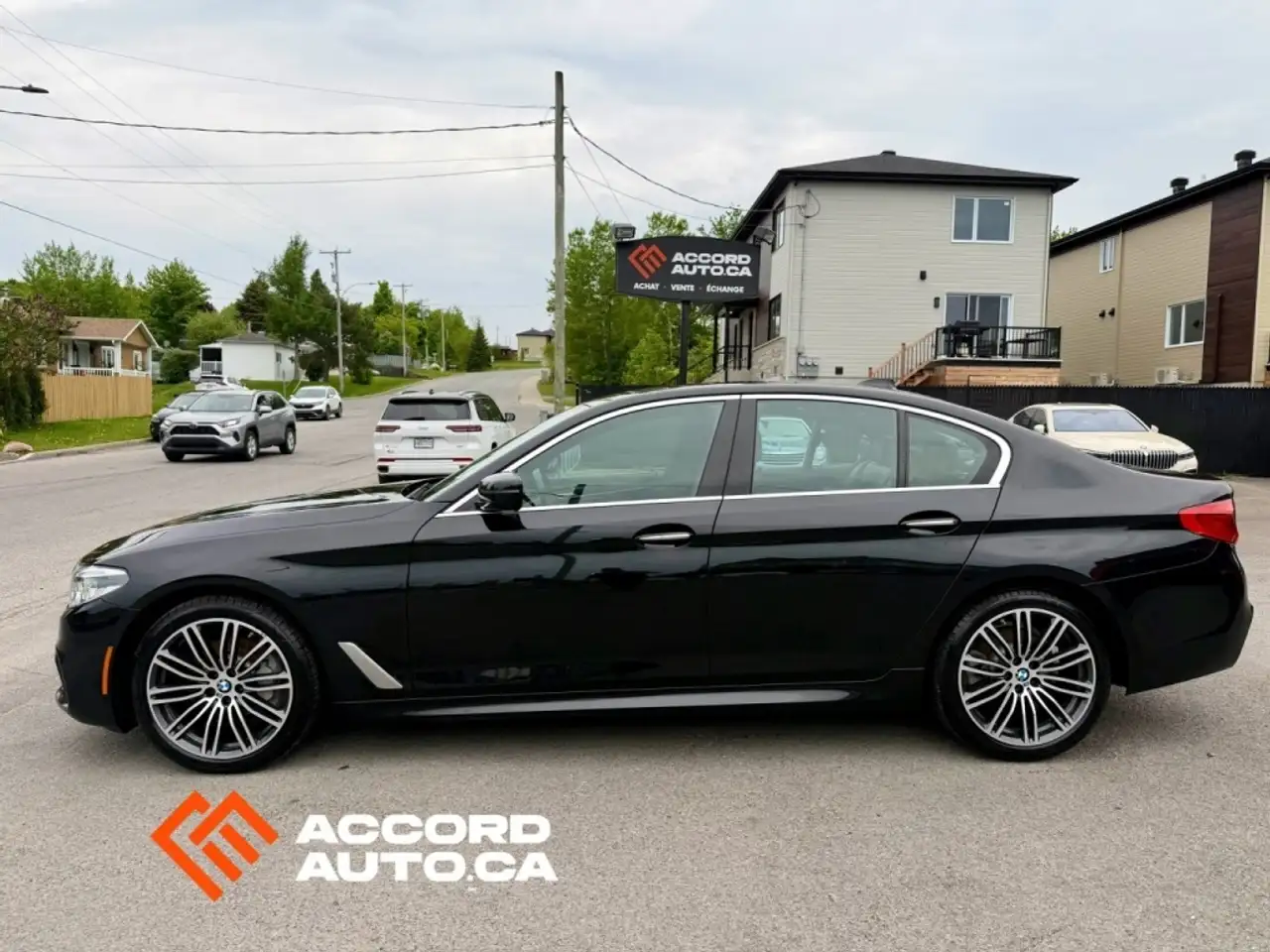BMW 5 Series снимка BMW 5 Series