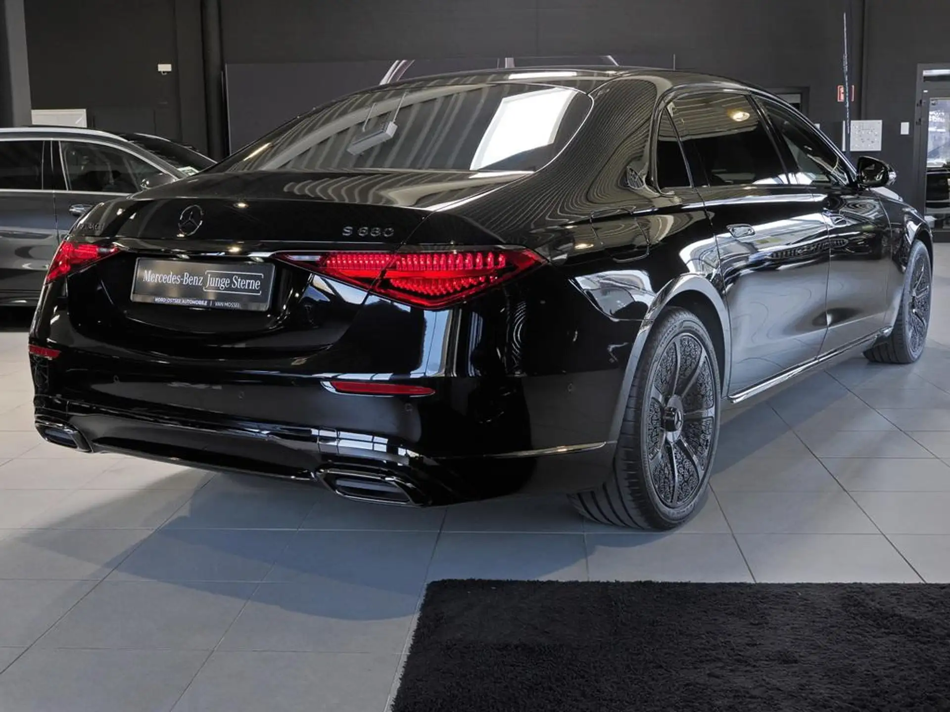 벤츠 S-클래스 S 680 2025 검정 사진 5