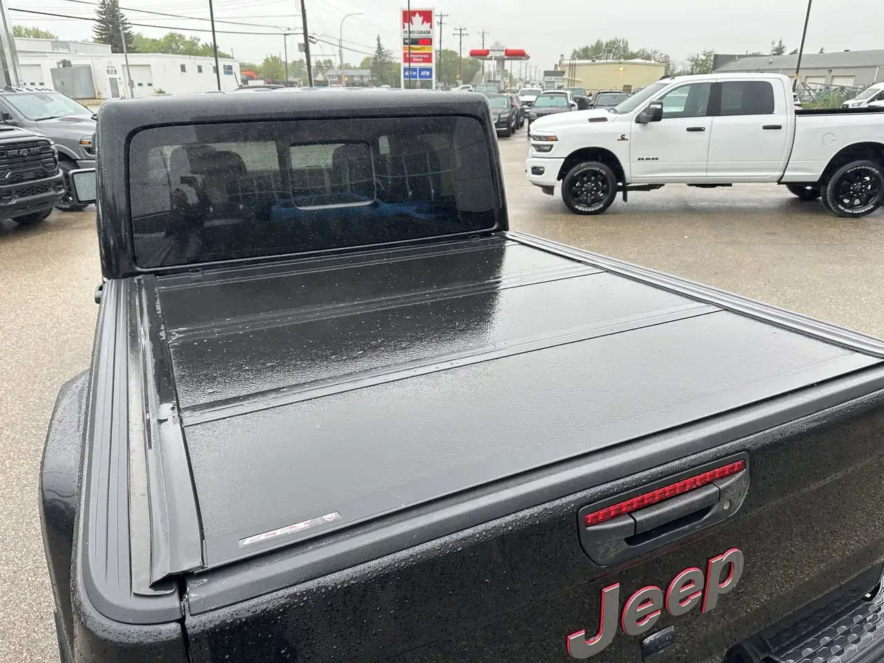 Jeep Gladiator снимка Jeep Gladiator