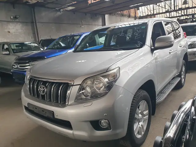 Toyota Land Cruiser Landcruiser 3.0 D-4D Legend