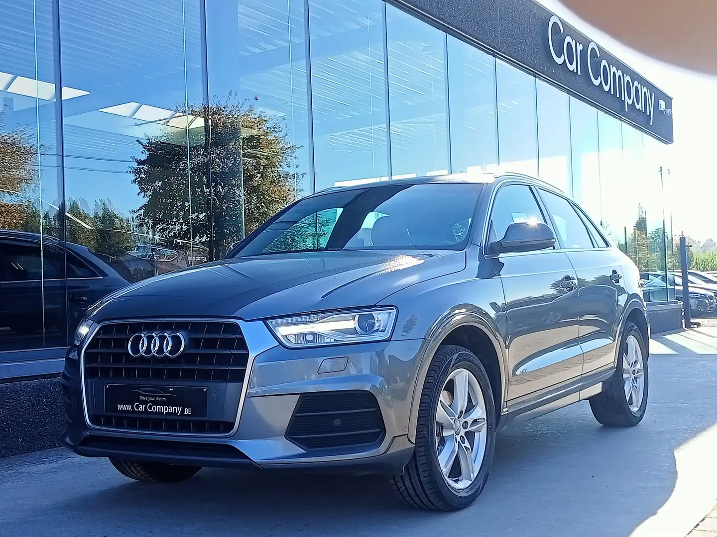 Audi Q3 2.0 TDi SPORT*GPS*LEDER*PANODAK*LED*SPORTZETELS Gris - 1