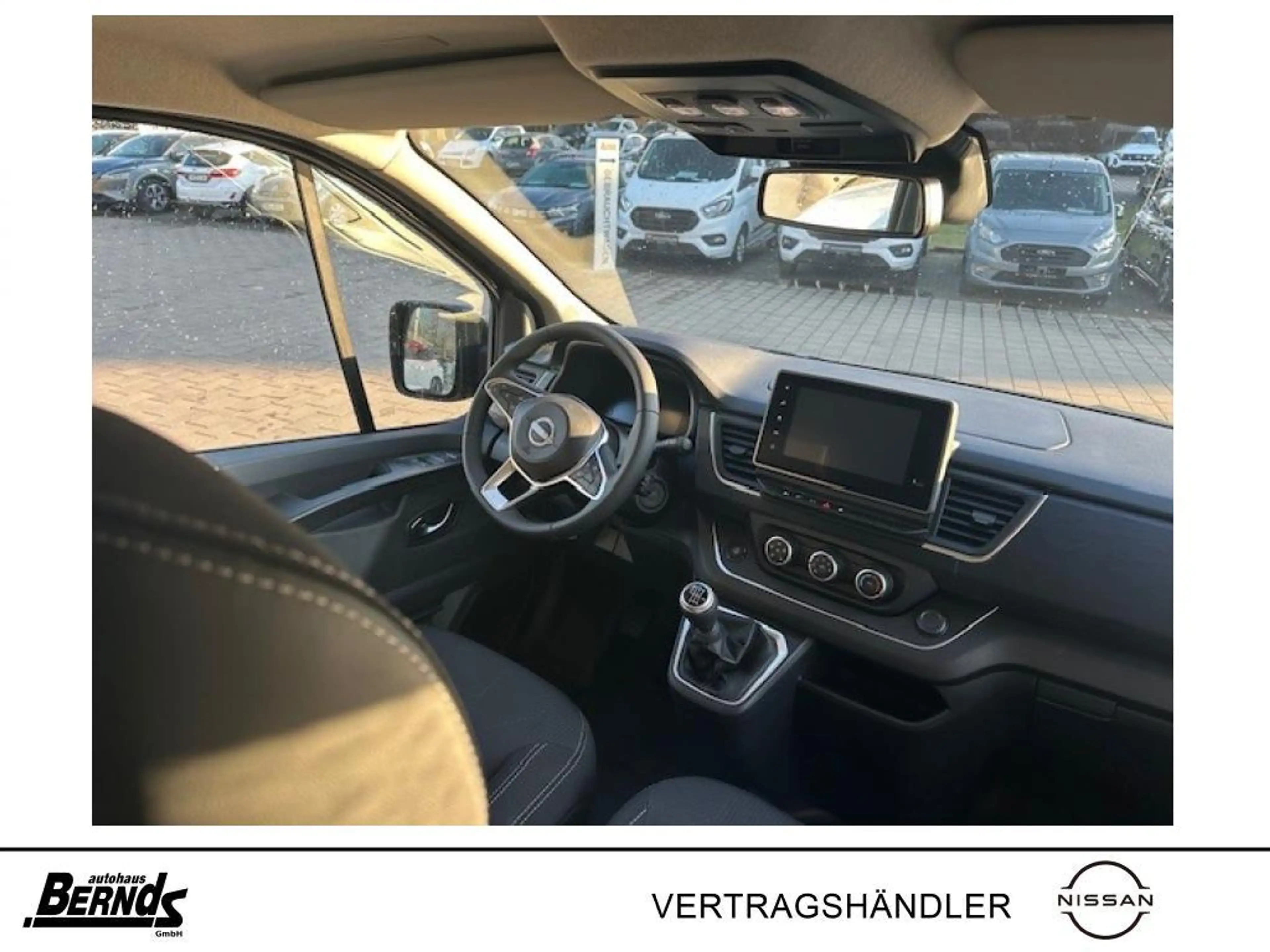 Nissan Primastar L1H1 dCi 150 9-SitzeTekna DESIGN-PAKET HECKKLAPPE — photo 10