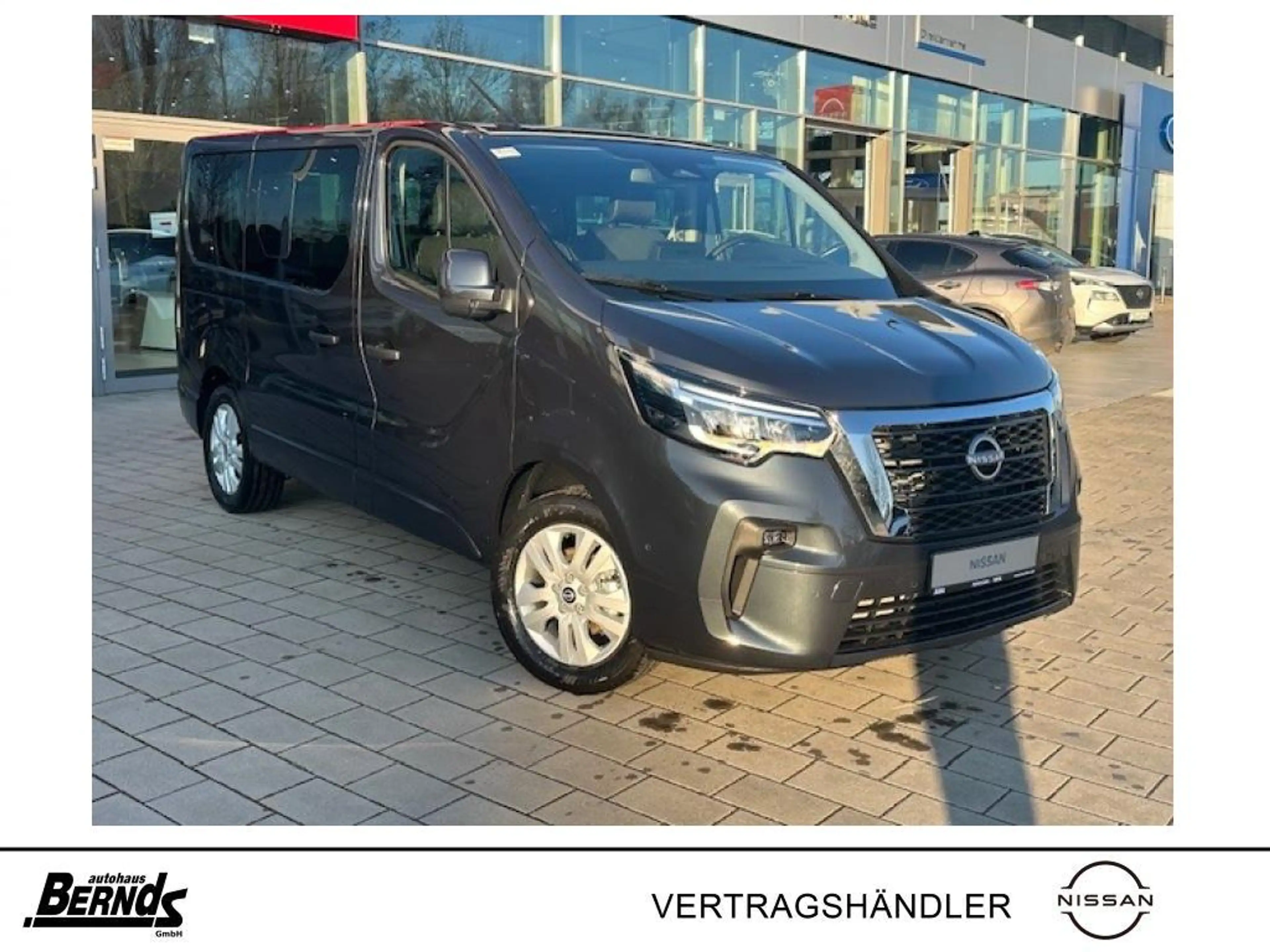 Nissan Primastar L1H1 dCi 150 9-SitzeTekna DESIGN-PAKET HECKKLAPPE — photo 3