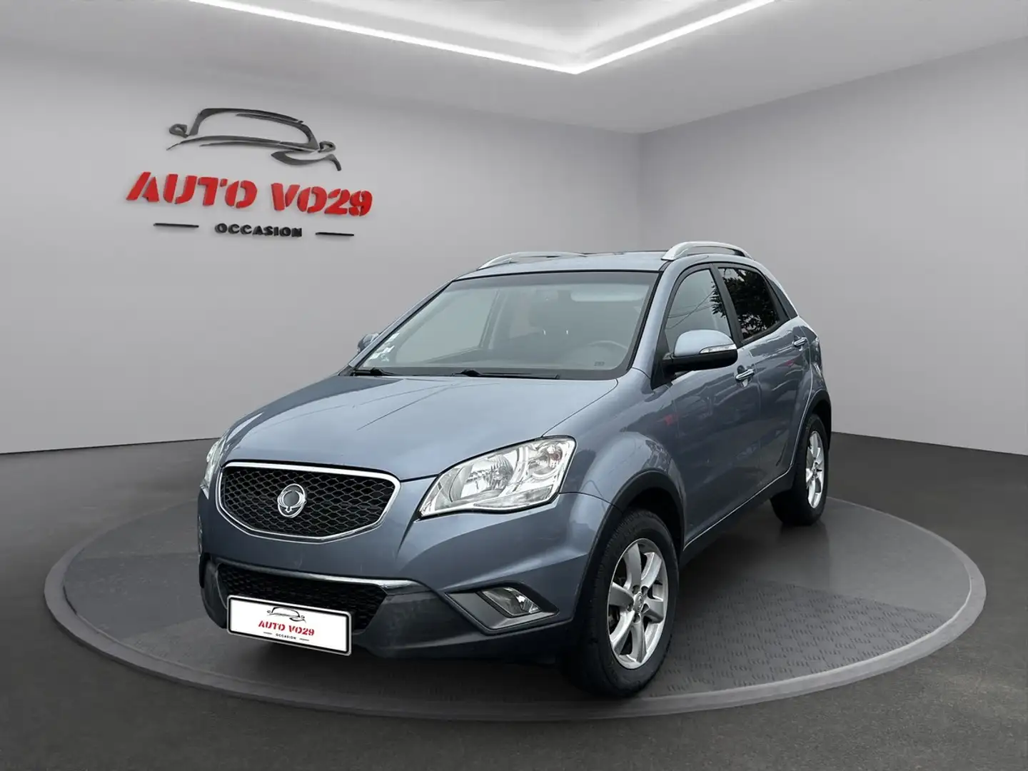 SsangYong Korando 2.0 E-XDI 16V 4WD Šedá - 1