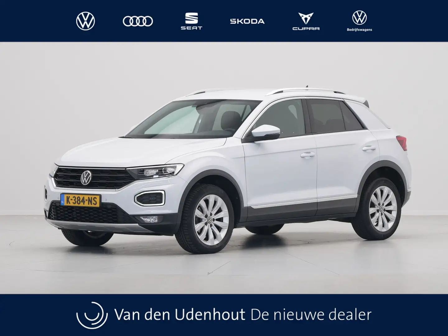 Volkswagen T-Roc 1.5 TSI 150pk DSG Sport Navigatie Camera Acc Execu Wit - 1