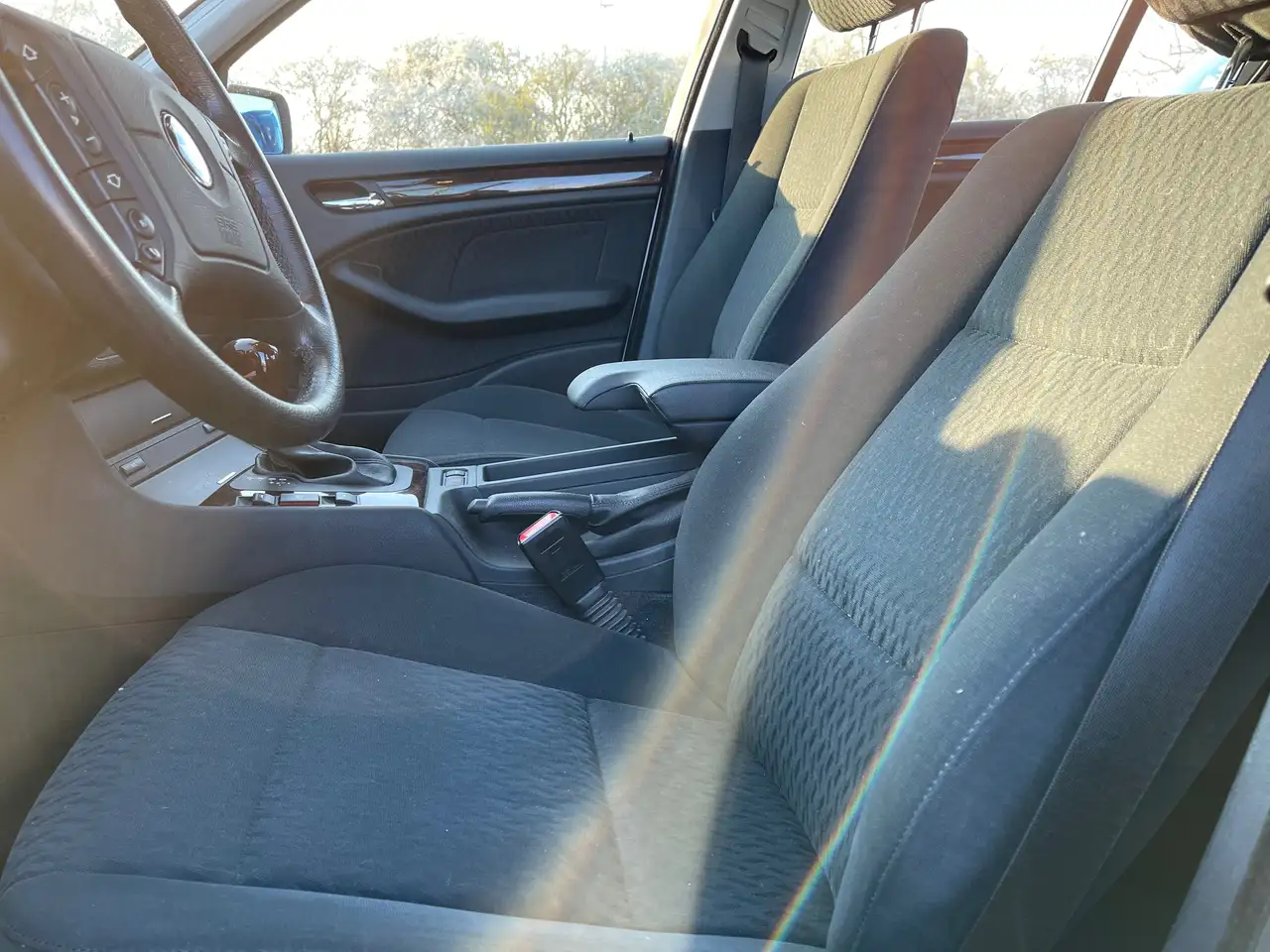 BMW 320i, foto 5