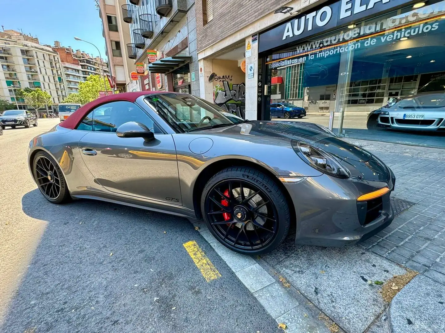 Porsche 991 Carrera 4 GTS Cabriolet PDK Gris - 2