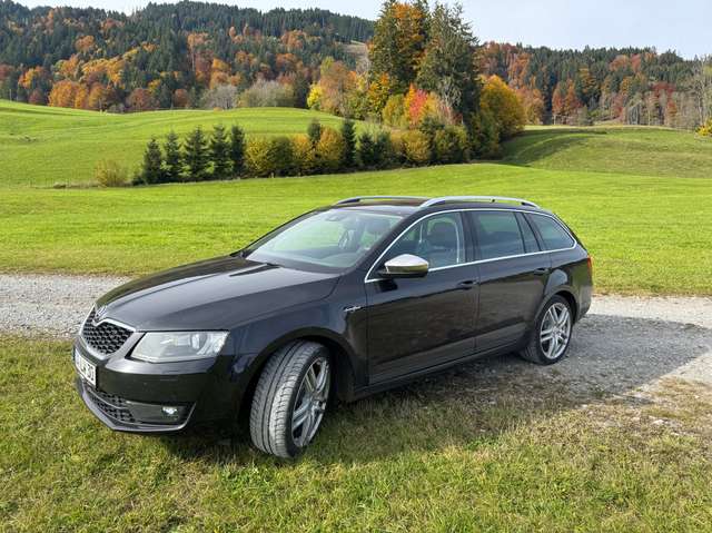 Imagine Skoda Octavia Octavia Combi 2.0 TDI (Green tec) 4x4 DSG L